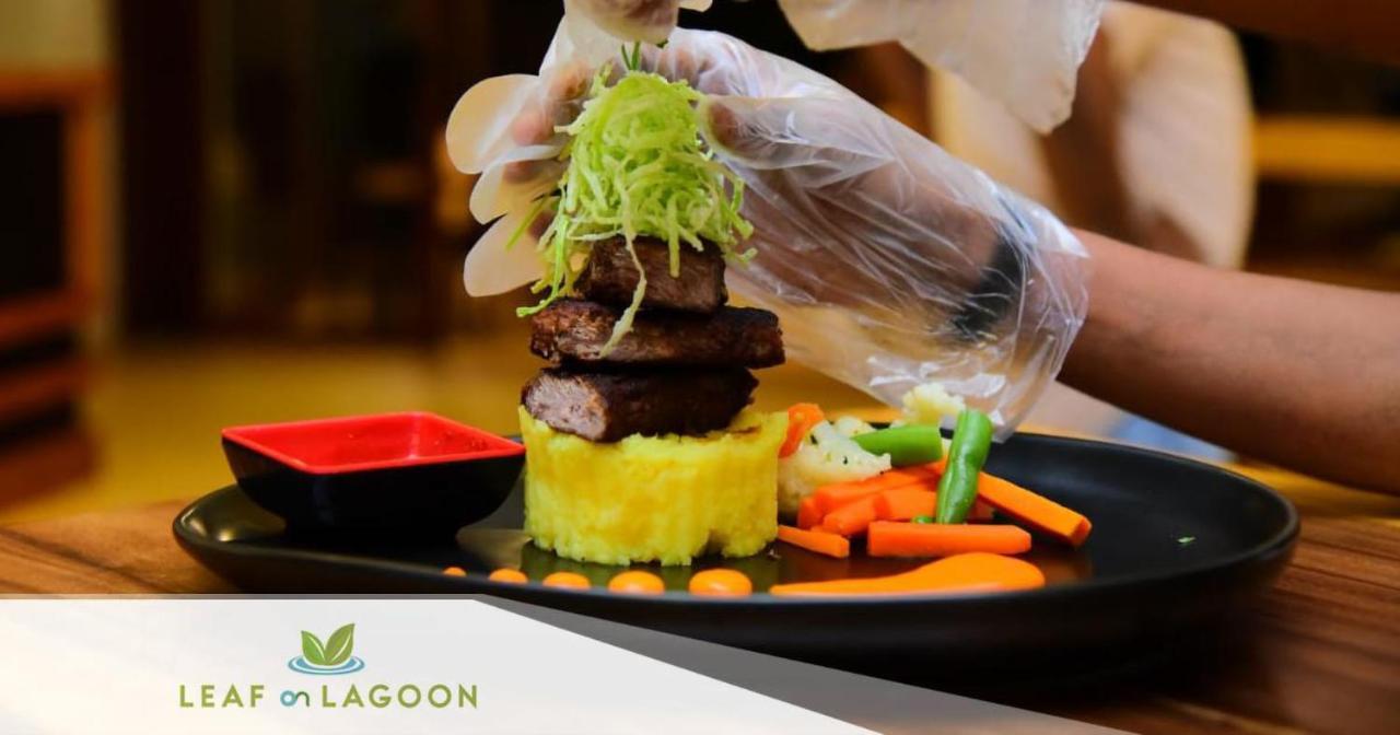 Hotel Leaf On Lagoon 카투나야크 외부 사진